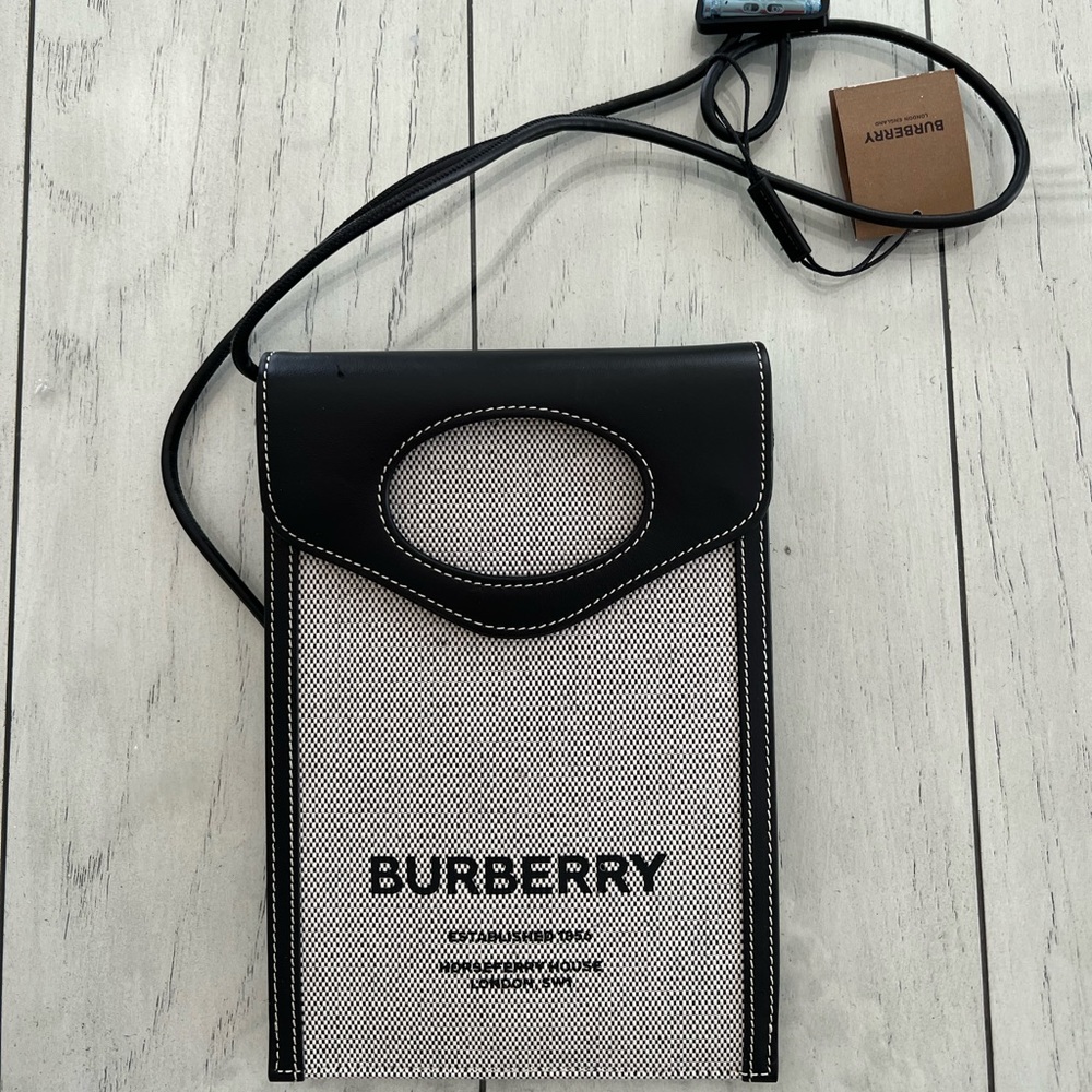 Burberry Pocket Phone Pouch
